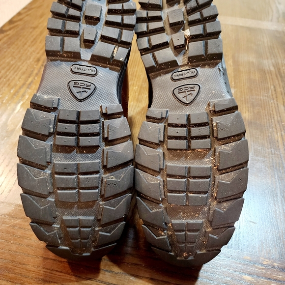 ACG NIKE BOOT - Picture 5 of 5